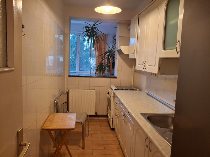 1 Mai, Ciuperca, reper, vilele de piatra